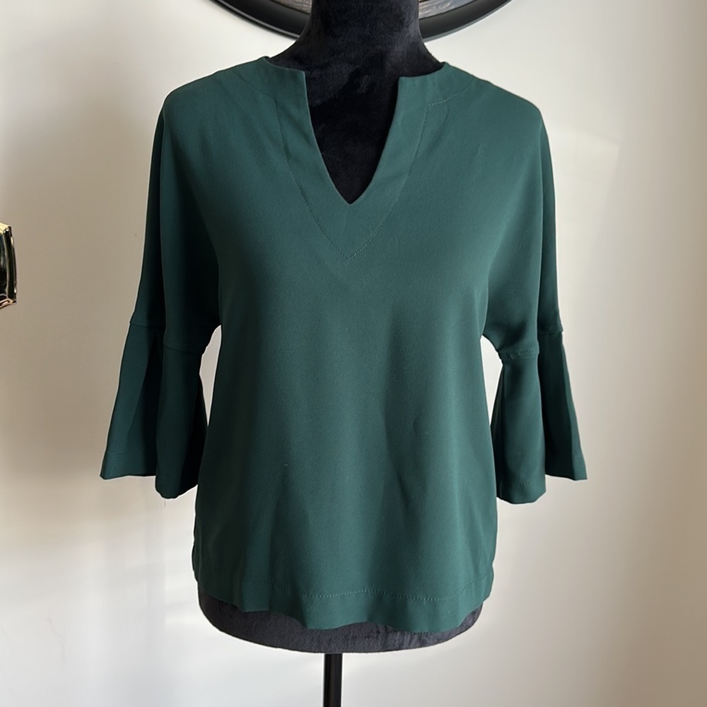 Trina Turk Short Sleeve Blouse - Picture 2 of 10